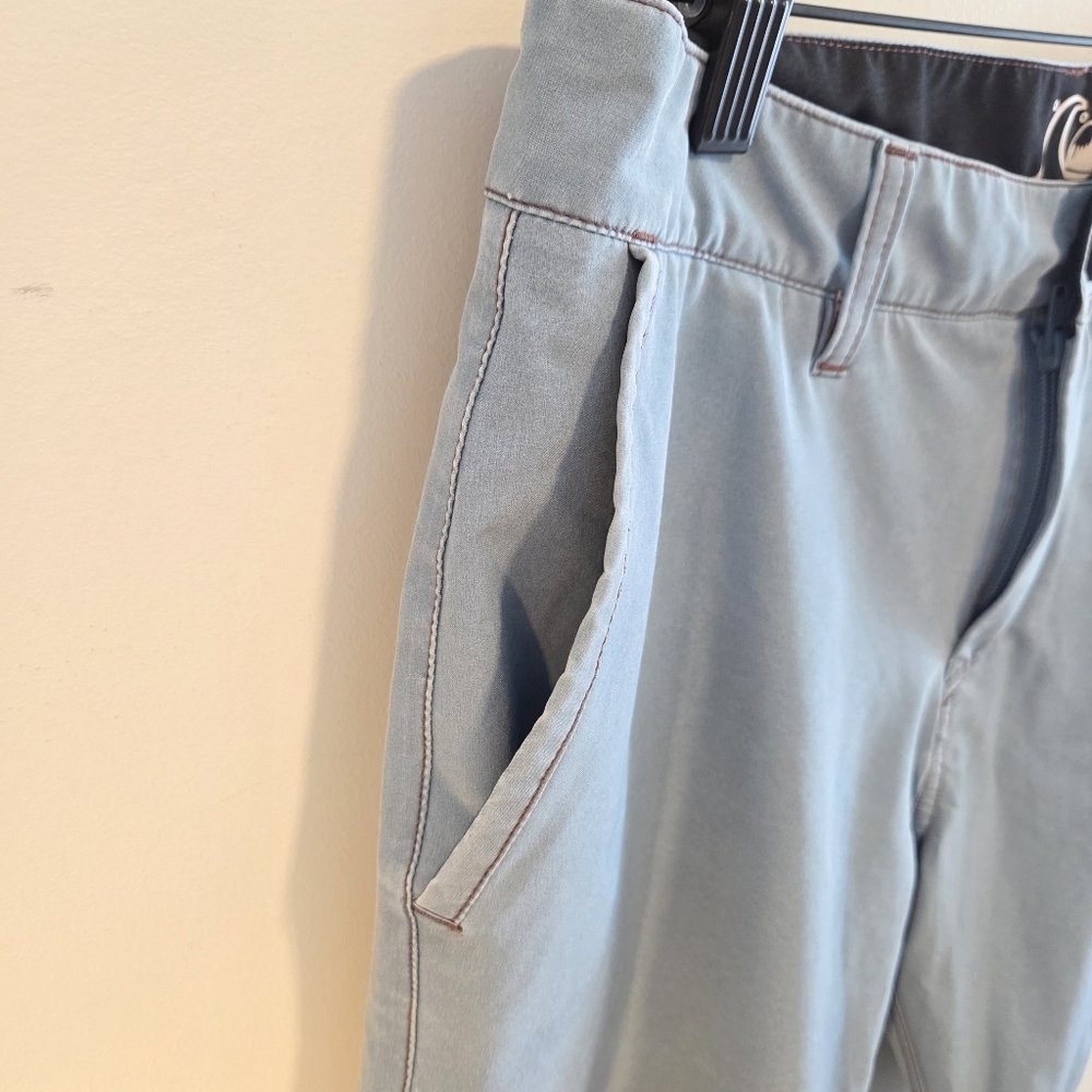 Quiksilver Men’s Blue Distressed Shorts Size 30 Surf Skate - Picture 6 of 9
